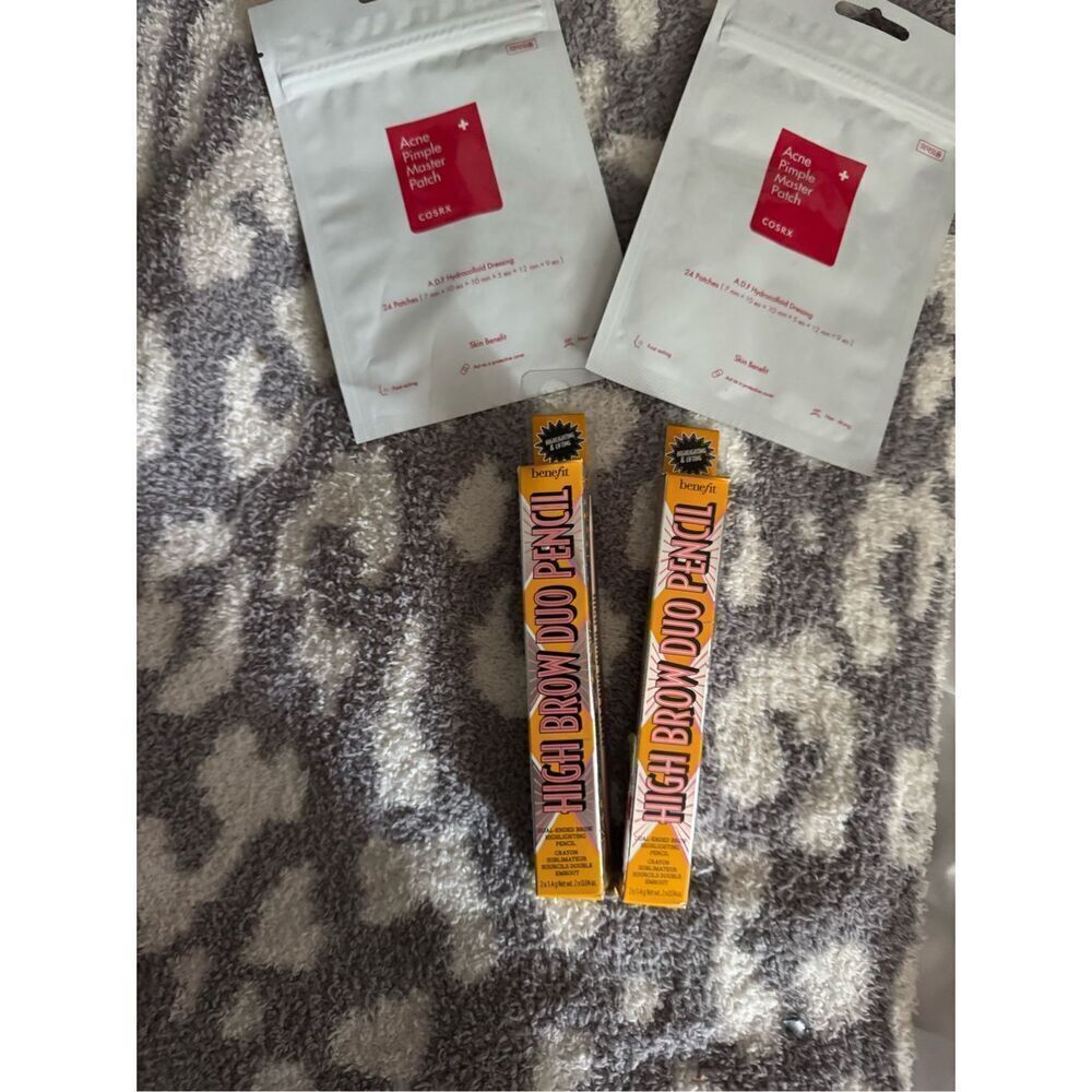 Makeup skin beauty bundle lot - benefit high brow almond glow cosRx acne patch